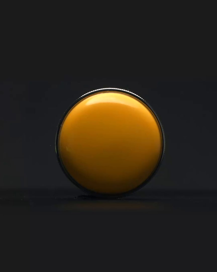Cleopatra — Yellow